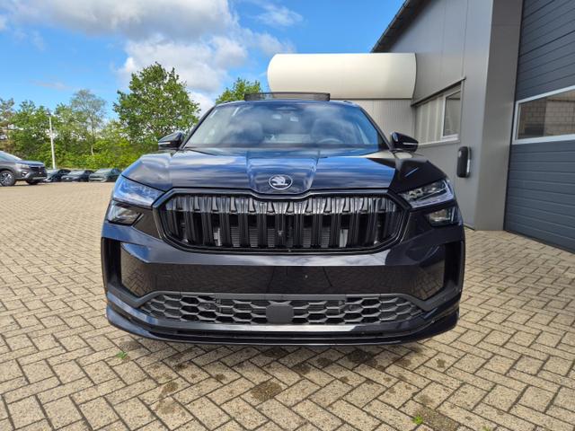 Skoda Kodiaq Sportline 1.5 TSI 204PS PHEV DSG schwenkb. AHK elektr. PanoDach HUD Alcantara PDC v+h 360&deg;Kamera CANTON Sound Klimaautomatik Sitzheizung Lenkradheizung Navi Apple CarPlay Android Auto 2xKeyless 19"LM vollelektr. Reichweite 116KM 