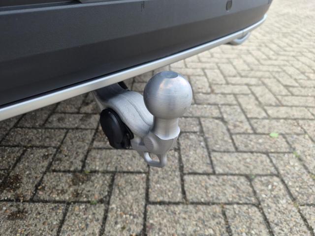 Skoda Kodiaq Sportline 1.5 TSI 204PS PHEV DSG schwenkb. AHK elektr. PanoDach HUD Alcantara PDC v+h 360&deg;Kamera CANTON Sound Klimaautomatik Sitzheizung Lenkradheizung Navi Apple CarPlay Android Auto 2xKeyless 19"LM vollelektr. Reichweite 116KM 