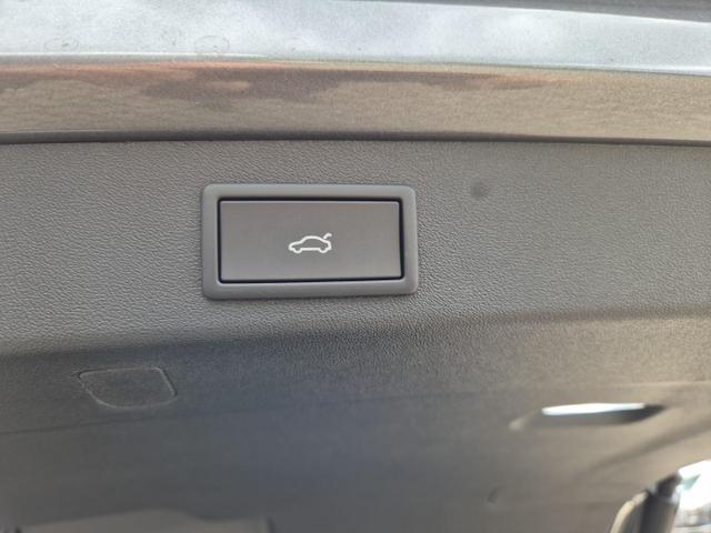 Skoda Kodiaq Sportline 1.5 TSI 204PS PHEV DSG schwenkb. AHK elektr. PanoDach HUD Alcantara PDC v+h 360&deg;Kamera CANTON Sound Klimaautomatik Sitzheizung Lenkradheizung Navi Apple CarPlay Android Auto 2xKeyless 19"LM vollelektr. Reichweite 116KM 