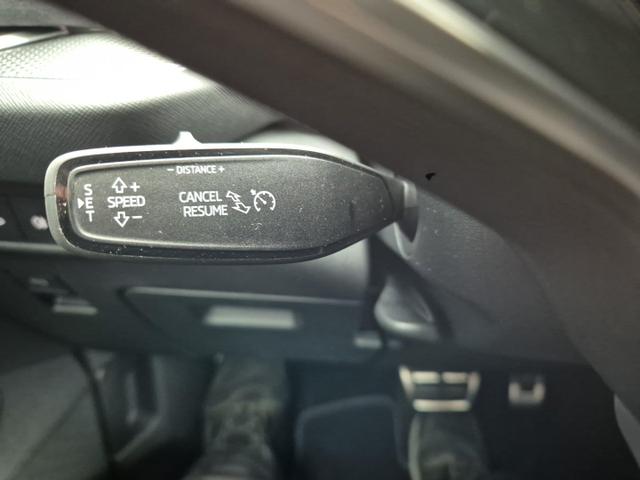 Skoda Kodiaq Sportline 1.5 TSI 204PS PHEV DSG schwenkb. AHK elektr. PanoDach HUD Alcantara PDC v+h 360&deg;Kamera CANTON Sound Klimaautomatik Sitzheizung Lenkradheizung Navi Apple CarPlay Android Auto 2xKeyless 19"LM vollelektr. Reichweite 116KM 