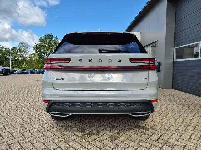 Skoda Kodiaq Sportline 1.5 TSI 204PS PHEV DSG schwenkb. AHK elektr. PanoDach HUD Alcantara PDC v+h 360&deg;Kamera CANTON Sound Klimaautomatik Sitzheizung Lenkradheizung Navi Apple CarPlay Android Auto 2xKeyless 19"LM vollelektr. Reichweite 116KM 