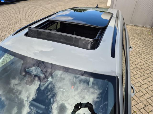 Skoda Kodiaq Sportline 1.5 TSI 204PS PHEV DSG schwenkb. AHK elektr. PanoDach HUD Alcantara PDC v+h 360&deg;Kamera CANTON Sound Klimaautomatik Sitzheizung Lenkradheizung Navi Apple CarPlay Android Auto 2xKeyless 19"LM vollelektr. Reichweite 116KM 