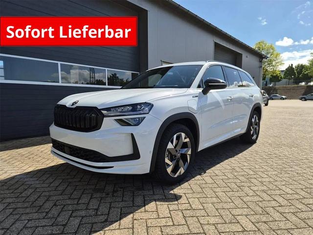 Skoda Kodiaq - Sportline 1.5 TSI 204PS PHEV DSG schwenkb. AHK elektr. PanoDach HUD Alcantara PDC v+h 360&deg;Kamera CANTON Sound Klimaautomatik Sitzheizung Lenkradheizung Navi Apple CarPlay Android Auto 2xKeyless 19"LM vollelektr. Reichweite 116KM