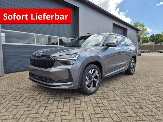 Skoda Kodiaq - Sportline 1.5 TSI 204PS PHEV DSG schwenkb. AHK elektr. PanoDach HUD Alcantara PDC v+h 360&deg;Kamera CANTON Sound Klimaautomatik Sitzheizung Lenkradheizung Navi Apple CarPlay Android Auto 2xKeyless 19"LM vollelektr. Reichweite 116KM