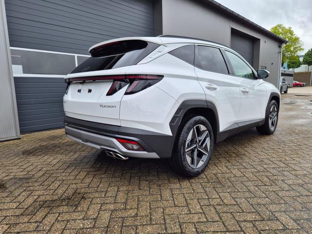 Hyundai TUCSON Trend 1.6 T-GDI 150PS Automatik TZ 2026 Teil-Leder Sitzheizung v+h Lenkradheizung Klimaautomatik Navi Touchscreen DAB+ Apple CarPlay + Android Auto PDC R&uuml;ckf.-Kamera Matrix-LED-Scheinw. 