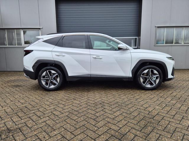 Hyundai TUCSON Trend 1.6 T-GDI 150PS Automatik TZ 2026 Teil-Leder Sitzheizung v+h Lenkradheizung Klimaautomatik Navi Touchscreen DAB+ Apple CarPlay + Android Auto PDC R&uuml;ckf.-Kamera Matrix-LED-Scheinw. 