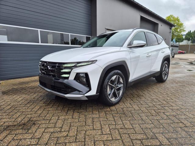 Hyundai TUCSON Trend 1.6 T-GDI 150PS Automatik TZ 2026 Teil-Leder Sitzheizung v+h Lenkradheizung Klimaautomatik Navi Touchscreen DAB+ Apple CarPlay + Android Auto PDC R&uuml;ckf.-Kamera Matrix-LED-Scheinw. 