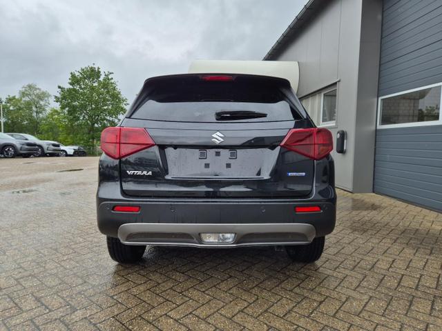 Suzuki Vitara Comfort+ 110PS MHEV 4x4 ALLGRIP 1.4 Boosterjet Allrad Teilleder mit Alcantara Navi Klimaautomatik Sitzheizung ACC PDC v+h R&uuml;ckf.Kamera Suzuki-Radio Apple CarPlay Android Auto Touchscreen 2xKeyless 17-LM 