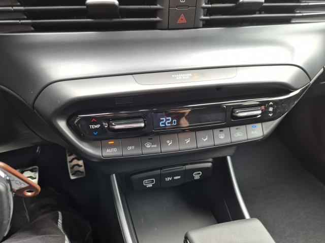 Hyundai BAYON Trend 1.0 T-GDI 90PS Automatik Klimaautomatik R&uuml;ckf.Kamera Parksensoren Sitzheizung Lenkradheizung Bluetooth Touchscreen Tempomat Apple CarPlay + Android Auto 16"LM 