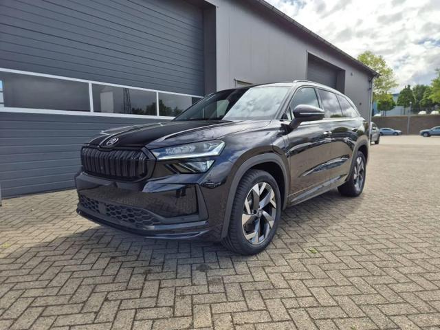 Skoda Kodiaq - Sportline 1.5 TSI 204PS PHEV DSG schwenkb. AHK elektr. PanoDach HUD Alcantara PDC v+h 360&deg;Kamera CANTON Sound Klimaautomatik Sitzheizung Lenkradheizung Navi Apple CarPlay Android Auto 2xKeyless 19"LM vollelektr. Reichweite 116KM