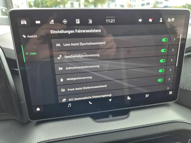 Skoda Kodiaq Sportline 1.5 TSI 204PS PHEV DSG schwenkb. AHK elektr. PanoDach HUD Alcantara PDC v+h 360&deg;Kamera CANTON Sound Klimaautomatik Sitzheizung Lenkradheizung Navi Apple CarPlay Android Auto 2xKeyless 19"LM vollelektr. Reichweite 116KM 