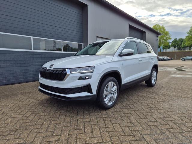 Skoda Karoq - 1.5 TSI 150PS DSG Selection Klimaautomatik Sitzheizung Lenkradheizung ACC PDC v+h R&uuml;ckf.Kamera abg.Scheiben Apple CarPlay Android Auto 17"LM