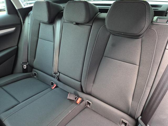 Skoda Karoq 1.5 TSI 150PS DSG Selection Klimaautomatik Sitzheizung Lenkradheizung ACC PDC v+h R&uuml;ckf.Kamera abg.Scheiben Apple CarPlay Android Auto 17"LM 