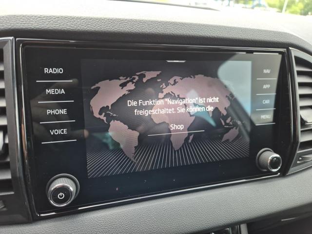 Skoda Karoq 1.5 TSI 150PS DSG Selection Klimaautomatik Sitzheizung Lenkradheizung ACC PDC v+h R&uuml;ckf.Kamera abg.Scheiben Apple CarPlay Android Auto 17"LM 