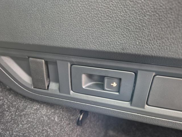 Skoda Octavia Combi 1.5 TSI 150PS m-HEV DSG Selection AHK Klimaautomatik ACC PDC v+h R&uuml;ckf.Kamera Sitzheizung TWA Apple CarPlay Android Auto 16"LM 