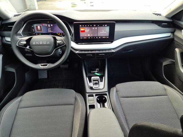 Skoda Octavia Combi 1.5 TSI 150PS m-HEV DSG Selection AHK Klimaautomatik ACC PDC v+h R&uuml;ckf.Kamera Sitzheizung TWA Apple CarPlay Android Auto 16"LM 