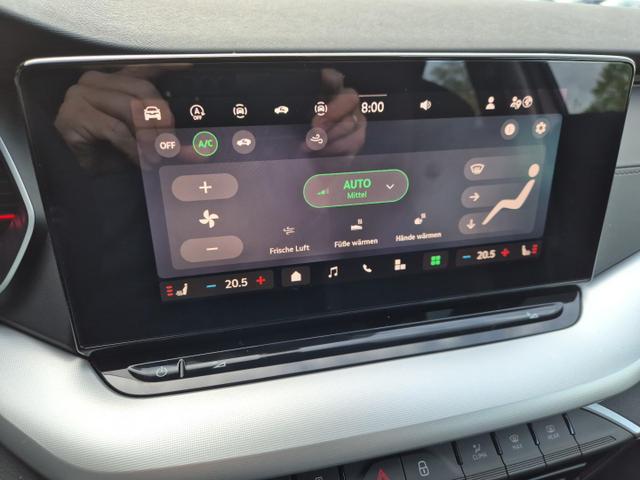 Skoda Octavia Combi 1.5 TSI 150PS m-HEV DSG Selection AHK Klimaautomatik ACC PDC v+h R&uuml;ckf.Kamera Sitzheizung TWA Apple CarPlay Android Auto 16"LM 