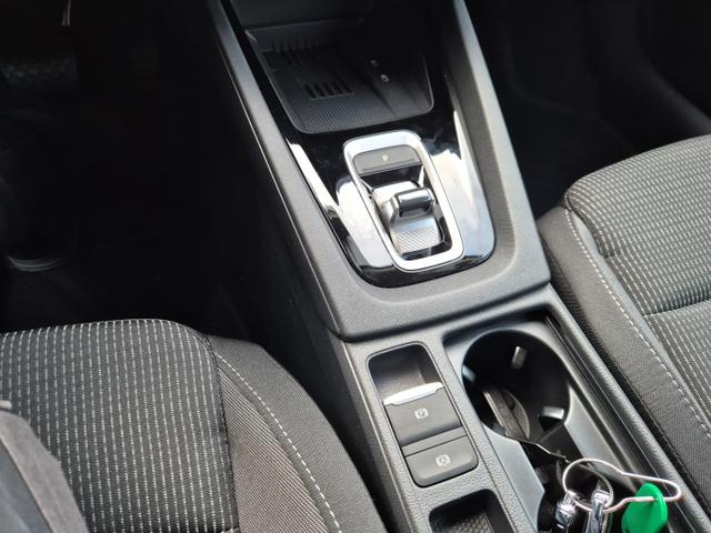 Skoda Octavia Combi 1.5 TSI 150PS m-HEV DSG Selection AHK Klimaautomatik ACC PDC v+h R&uuml;ckf.Kamera Sitzheizung TWA Apple CarPlay Android Auto 16"LM 