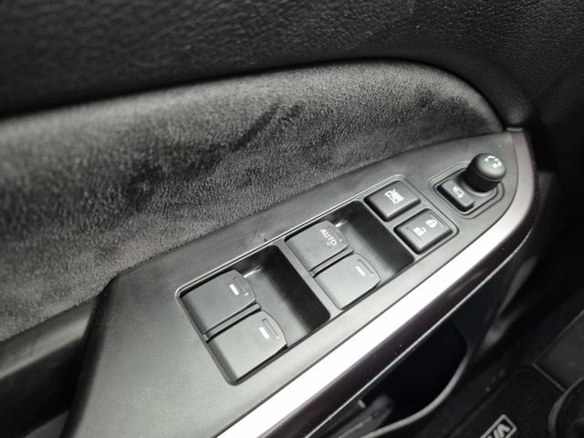 Suzuki Vitara Comfort+ 110PS Automatik MHEV 4x4 ALLGRIP 1.4 Boosterjet Teilleder Navi Klimaautomatik Sitzheizung ACC PDC v+h R&uuml;ckf.Kamera Suzuki-Radio Apple CarPlay Android Auto Touchscreen 2xKeyless 17-LM 