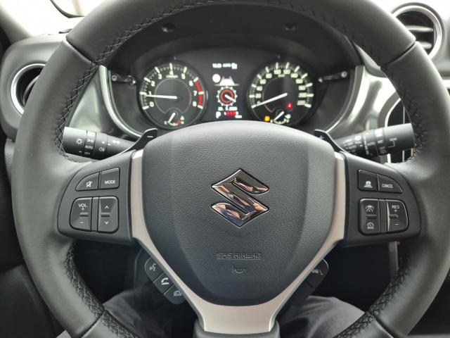 Suzuki Vitara Comfort+ 110PS Automatik MHEV 4x4 ALLGRIP 1.4 Boosterjet Teilleder Navi Klimaautomatik Sitzheizung ACC PDC v+h R&uuml;ckf.Kamera Suzuki-Radio Apple CarPlay Android Auto Touchscreen 2xKeyless 17-LM 