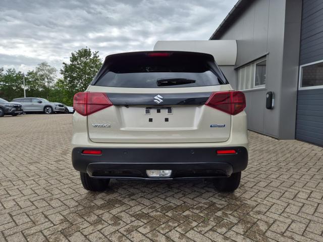 Suzuki Vitara Comfort+ 110PS Automatik MHEV 4x4 ALLGRIP 1.4 Boosterjet Black Edition Panodach Teilleder Navi Klimaautomatik Sitzheizung ACC PDC v+h R&uuml;ckf.Kamera Suzuki-Radio Apple CarPlay Android Auto Touchscreen 2xKeyless 17-LM 