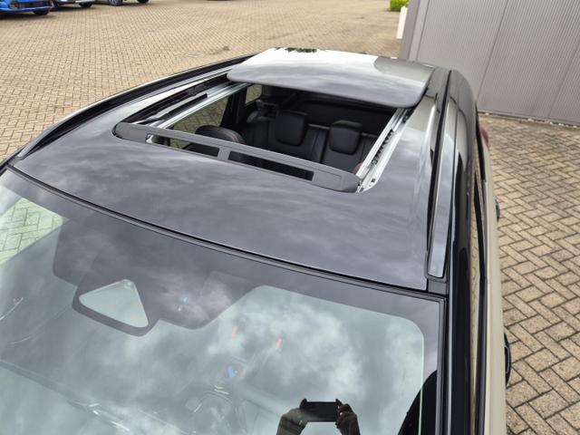 Suzuki Vitara Comfort+ 110PS Automatik MHEV 4x4 ALLGRIP 1.4 Boosterjet Black Edition Panodach Teilleder Navi Klimaautomatik Sitzheizung ACC PDC v+h R&uuml;ckf.Kamera Suzuki-Radio Apple CarPlay Android Auto Touchscreen 2xKeyless 17-LM 