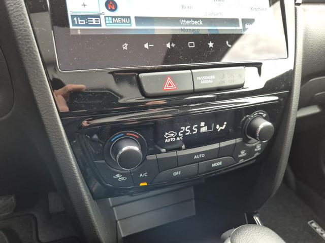 Suzuki Vitara Comfort+ 110PS Automatik MHEV 4x4 ALLGRIP 1.4 Boosterjet Black Edition Panodach Teilleder Navi Klimaautomatik Sitzheizung ACC PDC v+h R&uuml;ckf.Kamera Suzuki-Radio Apple CarPlay Android Auto Touchscreen 2xKeyless 17-LM 