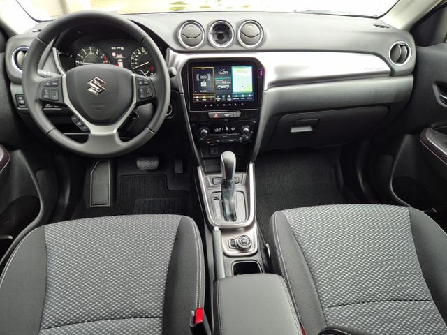 Suzuki Vitara Comfort 110PS Automatik MHEV 4x4 ALLGRIP 1.4 Boosterjet Allrad Navi Klimaautomatik Sitzheizung ACC PDC R&uuml;ckf.Kamera Suzuki-Radio Apple CarPlay Android Auto Touchscreen 2xKeyless 17-LM 