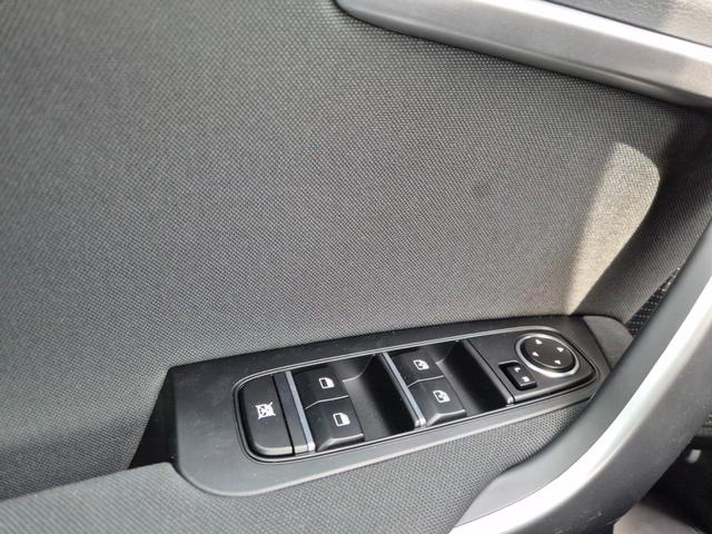 Kia XCeed 1.6 T-GDi 150PS Automatik Klimaautomatik Sitzheizung Lenkradheizung Navi PDC R&uuml;ckf.Kamera abged.Scheiben Apple CarPlay Android Auto 
