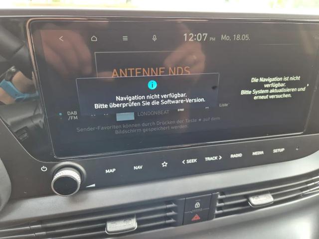 Hyundai BAYON Trend 1.0 T-GDI 90PS Automatik Klimaautomatik R&uuml;ckf.Kamera Parksensoren Sitzheizung Lenkradheizung Bluetooth Touchscreen Tempomat Apple CarPlay + Android Auto 16"LM 