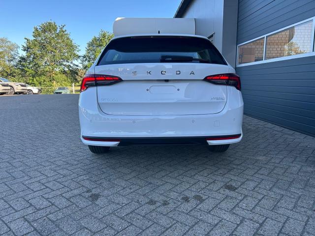Skoda Octavia Combi 1.5 TSI 150PS m-HEV DSG Selection AHK Klimaautomatik ACC PDC v+h R&uuml;ckf.Kamera Sitzheizung TWA Apple CarPlay Android Auto 16"LM 