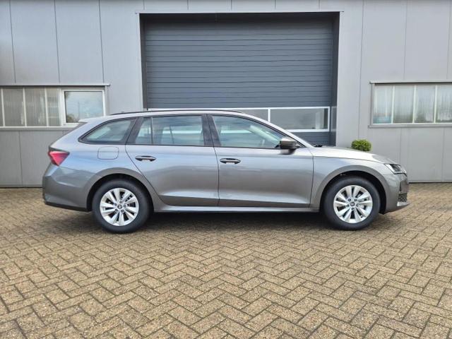 Skoda Octavia Combi 1.5 TSI 150PS m-HEV DSG Selection AHK Klimaautomatik ACC PDC v+h R&uuml;ckf.Kamera Sitzheizung TWA Apple CarPlay Android Auto 16"LM 