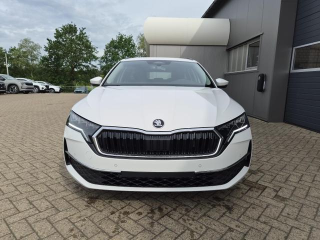 Skoda Octavia Combi 1.5 TSI 150PS m-HEV DSG Selection AHK Klimaautomatik ACC PDC v+h R&uuml;ckf.Kamera Sitzheizung TWA Apple CarPlay Android Auto 16"LM 