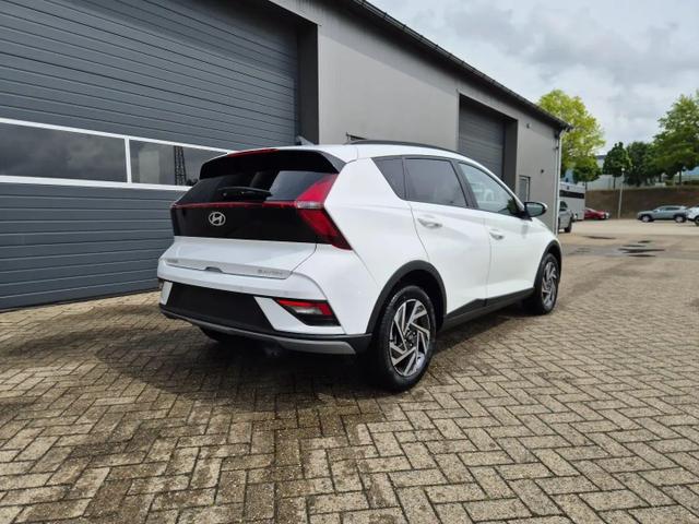 Hyundai BAYON Trend 1.0 T-GDI 90PS Klimaautomatik R&uuml;ckf.Kamera Parksensoren Sitzheizung Lenkradheizung Bluetooth Touchscreen Tempomat Apple CarPlay + Android Auto 16"LM 