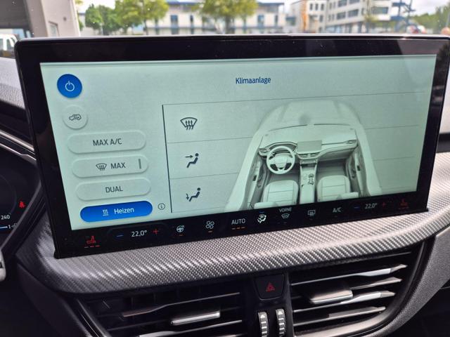 Ford Kuga ST-Line X 243PS PHEV Automatik HuD Matrix-LED schwenkb. AHK elektr. PanoDach Sitzheizung v+h Lenkradheizung Frontscheibe beheizb. Navi SYNC4 Apple CarPlay Android Auto Touchscreen PDC 4xKamera 2xKeyless B+O Sound 18"LM vollelektr. Reichweite 65K 