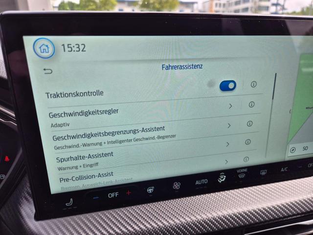 Ford Kuga ST-Line X 243PS PHEV Automatik HuD Matrix-LED schwenkb. AHK elektr. PanoDach Sitzheizung v+h Lenkradheizung Frontscheibe beheizb. Navi SYNC4 Apple CarPlay Android Auto Touchscreen PDC 4xKamera 2xKeyless B+O Sound 18"LM vollelektr. Reichweite 65K 