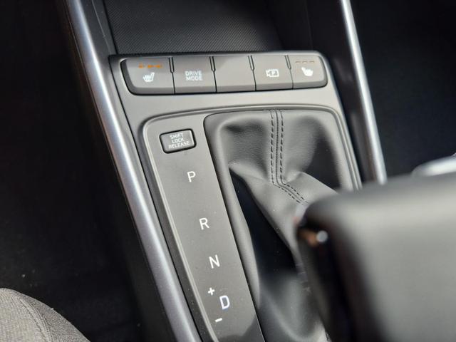 Hyundai i20 1.0 T-GDI 90PS Automatik 5-T&uuml;rer Sitzheizung Lenkradheizung R&uuml;ckf.Kamera PDC Klima Apple CarPlay Android Auto Tempomat Touchscreen 