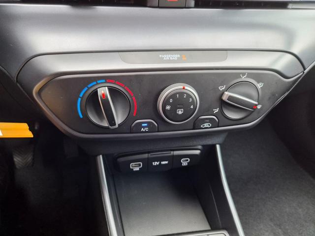 Hyundai i20 1.0 T-GDI 90PS 5-t&uuml;rig Sitzheizung Lenkradheizung R&uuml;ckf.Kamera PDC Klima Apple CarPlay Android Auto Tempomat Touchscreen 