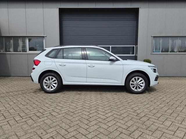 Skoda Kamiq 1.0 TSI 115PS DSG Selection R&uuml;ckf.Kamera PDC v+h Sitzheizung Klimaautomatik Skoda-Radio Apple CarPlay + Android Auto Tempomat Garantieverl&auml;ngerung 16"LM 