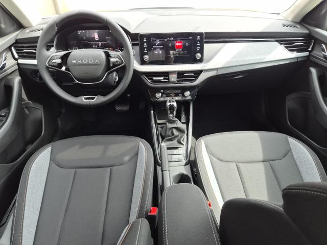 Skoda Kamiq 1.0 TSI 115PS DSG Selection R&uuml;ckf.Kamera PDC v+h Sitzheizung Klimaautomatik Skoda-Radio Apple CarPlay + Android Auto Tempomat Garantieverl&auml;ngerung 16"LM 