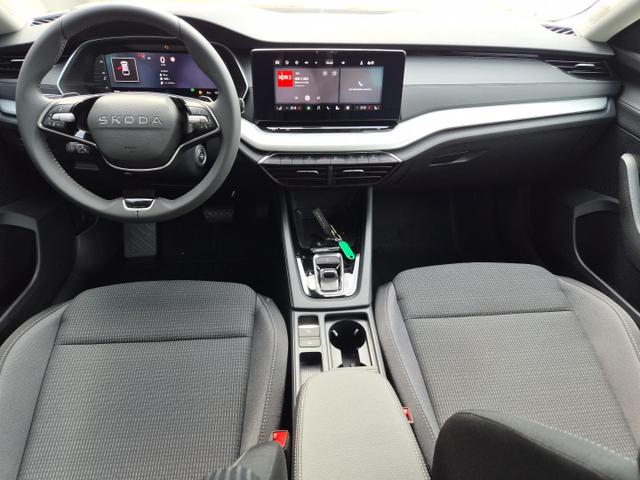 Skoda Octavia Combi 1.5 TSI 150PS m-HEV DSG Selection AHK Klimaautomatik ACC PDC v+h R&uuml;ckf.Kamera Sitzheizung TWA Apple CarPlay Android Auto 16"LM 
