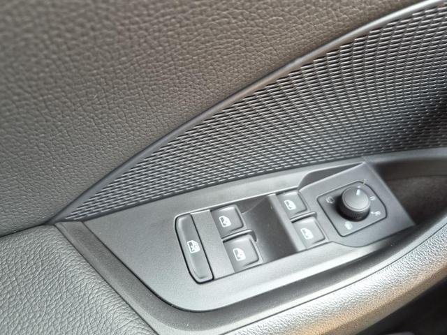 Skoda Octavia Combi 1.5 TSI 150PS m-HEV DSG Selection AHK Klimaautomatik ACC PDC v+h R&uuml;ckf.Kamera Sitzheizung TWA Apple CarPlay Android Auto 16"LM 