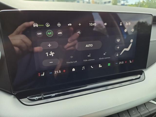 Skoda Octavia Combi 1.5 TSI 150PS m-HEV DSG Selection AHK Klimaautomatik ACC PDC v+h R&uuml;ckf.Kamera Sitzheizung TWA Apple CarPlay Android Auto 16"LM 