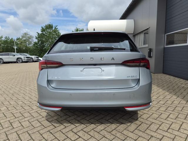 Skoda Octavia Combi 1.5 TSI 150PS m-HEV DSG Selection AHK Klimaautomatik ACC PDC v+h R&uuml;ckf.Kamera Sitzheizung TWA Apple CarPlay Android Auto 16"LM 