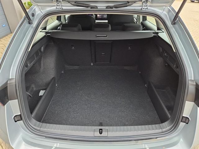Skoda Octavia Combi 1.5 TSI 150PS m-HEV DSG Selection AHK Klimaautomatik ACC PDC v+h R&uuml;ckf.Kamera Sitzheizung TWA Apple CarPlay Android Auto 16"LM 