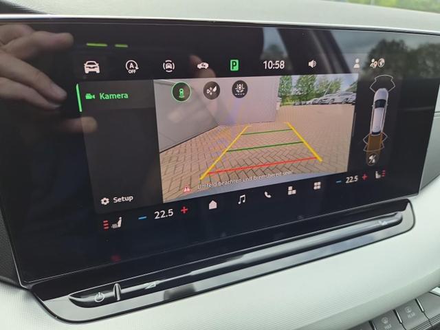 Skoda Octavia Combi 1.5 TSI 150PS m-HEV DSG Selection AHK Klimaautomatik ACC PDC v+h R&uuml;ckf.Kamera Sitzheizung TWA Apple CarPlay Android Auto 16"LM 