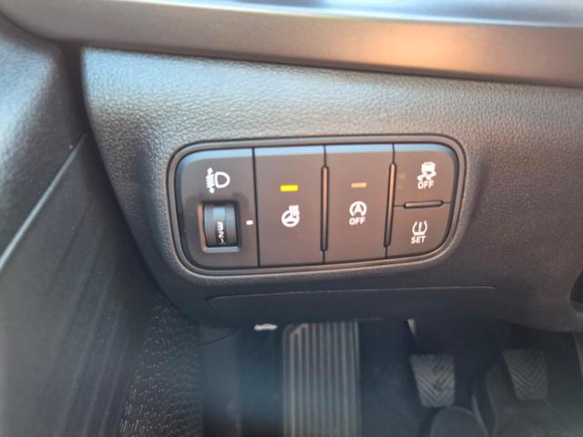 Hyundai i20 1.0 T-GDI 90PS 5-t&uuml;rig Sitzheizung Lenkradheizung R&uuml;ckf.Kamera PDC Klima Apple CarPlay Android Auto Tempomat Touchscreen 