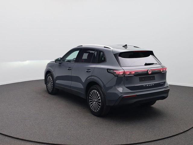 Volkswagen Tiguan - Life 1,5 l eHybrid OPF 204PS DSG elekt.AHK Design Paket Matrix-Scheinw. elektr. Heckklappe Sitzheizung Lenkradheizung Frontscheibe beheizb. R&uuml;ckf.Kamera Klimaautomatik VW-Radio Bluetooth wireless Apple CarPlay + Android Auto PDC v+h ACC 2xKeyless