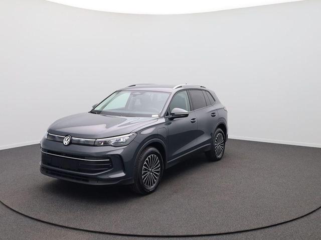 Volkswagen Tiguan - Life 1,5 l eHybrid OPF 204PS DSG elekt.AHK Design Paket Matrix-Scheinw. elektr. Heckklappe Sitzheizung Lenkradheizung Frontscheibe beheizb. R&uuml;ckf.Kamera Klimaautomatik VW-Radio Bluetooth wireless Apple CarPlay + Android Auto PDC v+h ACC 2xKeyless