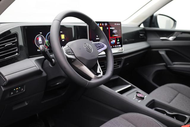 Volkswagen Tiguan Life 1,5 l eHybrid OPF 204PS DSG elekt.AHK Design Paket Matrix-Scheinw. elektr. Heckklappe Sitzheizung Lenkradheizung Frontscheibe beheizb. R&uuml;ckf.Kamera Klimaautomatik VW-Radio Bluetooth wireless Apple CarPlay + Android Auto PDC v+h ACC 2xKeyless 